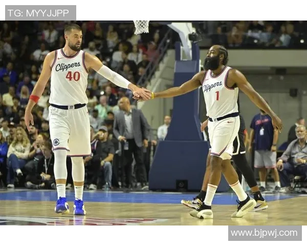 球星赛场背后的故事是谁的努力与梦想塑造了这些辉煌时刻